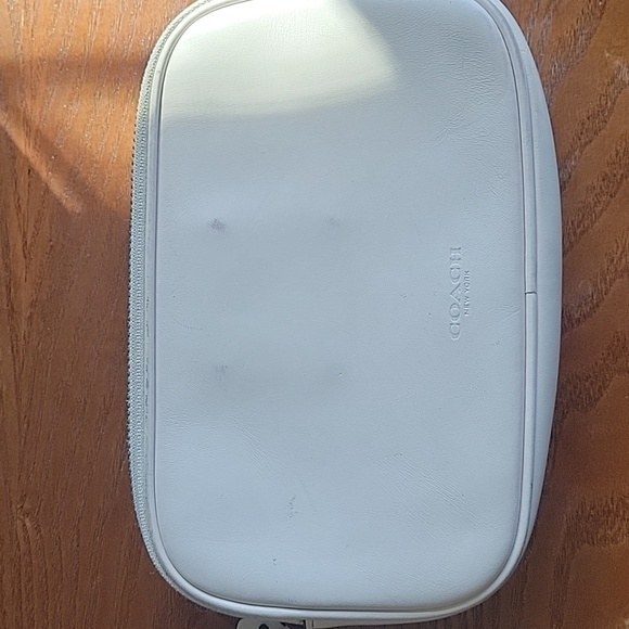 Coach Disney Mickey Mouse Chalk White Mini Crossbody Bag Clutch Limited Edition - Picture 5 of 11